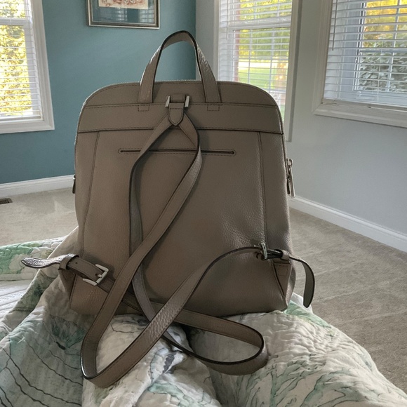 Michael Kors gray leather backpack - Picture 4 of 10